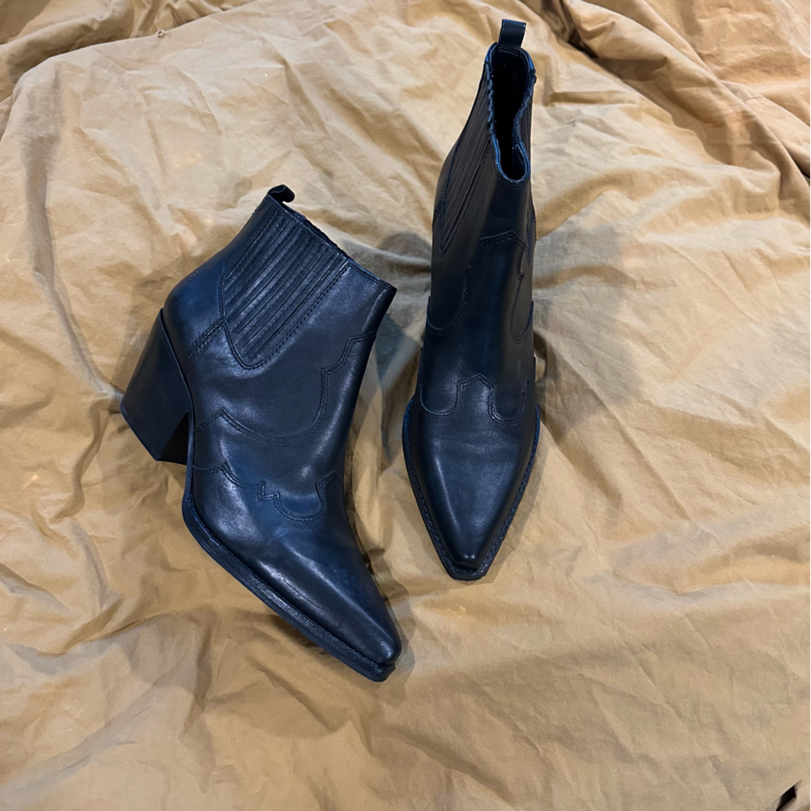 Dolce Vita Western Boots